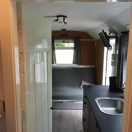 Holiday home Trijntje