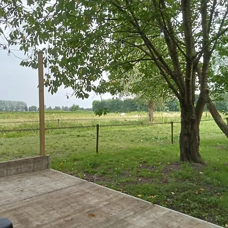 Holiday home Trijntje